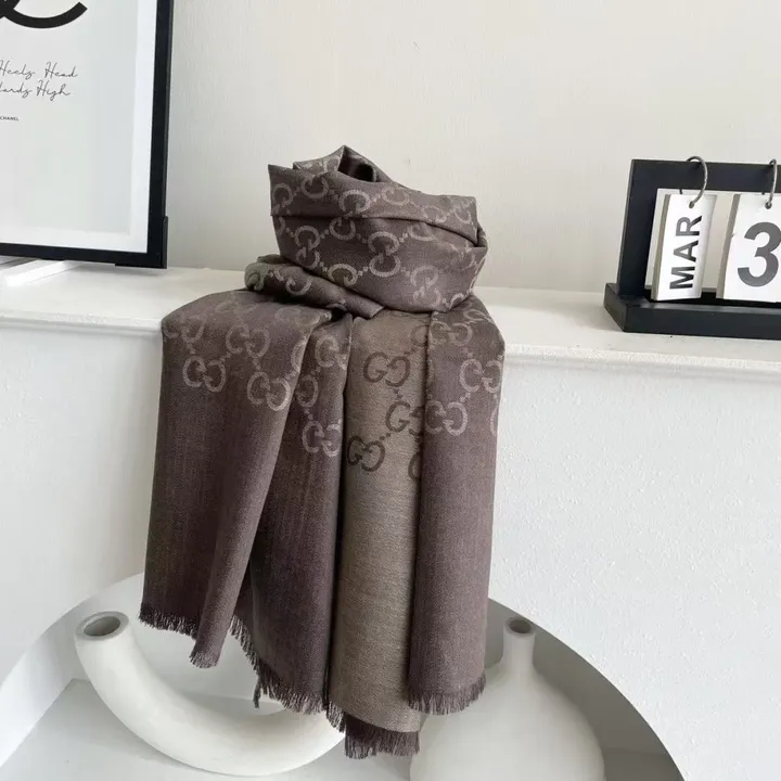 スーパーコピー グッチ マフラー