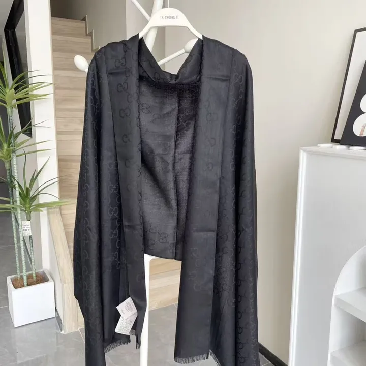 スーパーコピー グッチ マフラー