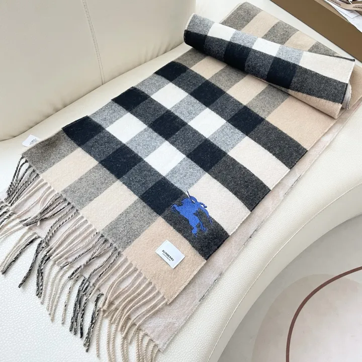 スーパーコピー バーバリー ス マフラー