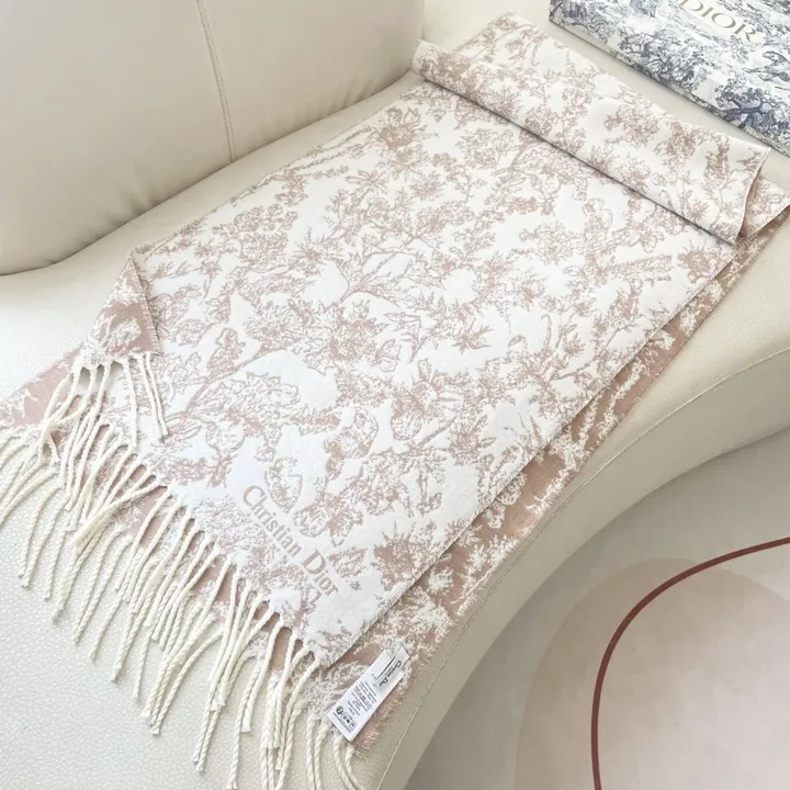 スーパーコピー ディオール マフラー