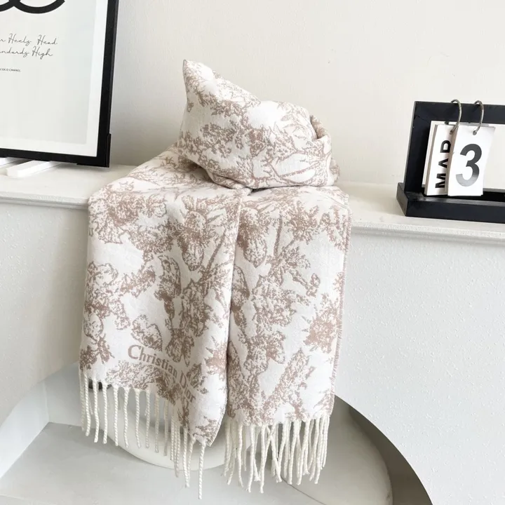 スーパーコピー ディオール マフラー