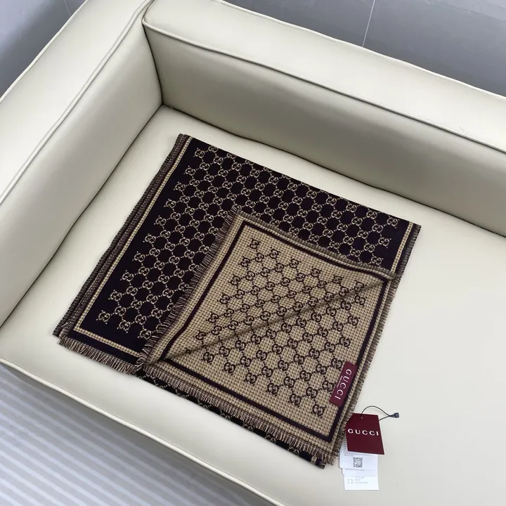 スーパーコピー グッチ マフラー