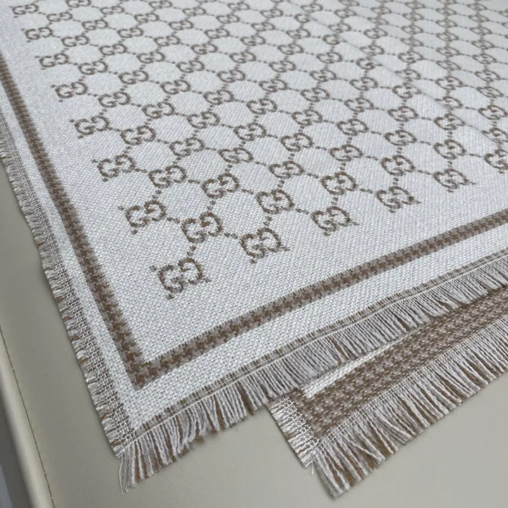 スーパーコピー グッチ マフラー