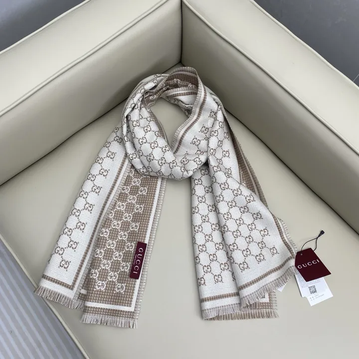 スーパーコピー グッチ マフラー