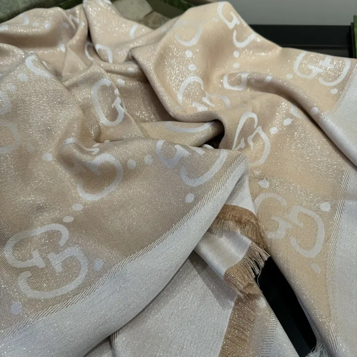 スーパーコピー グッチ マフラー