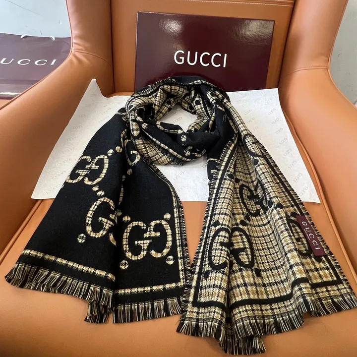 スーパーコピー グッチ マフラー