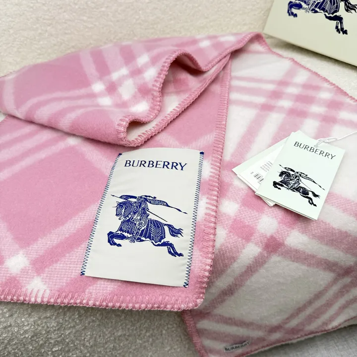 スーパーコピー バーバリー ス マフラー