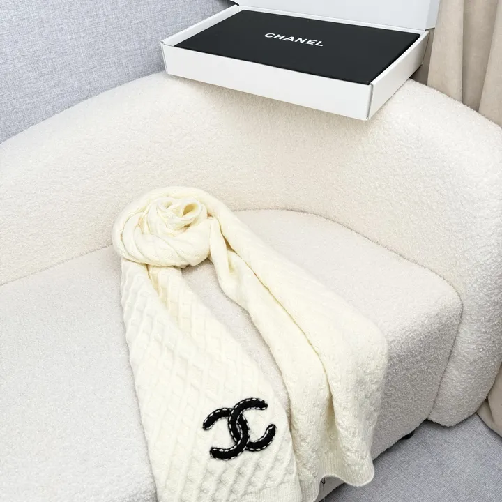 スーパーコピー シャネル マフラー