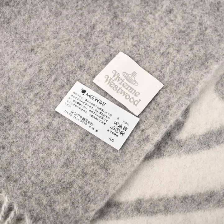 スーパーコピー ヴィヴィアン・ウエストウッド マフラー