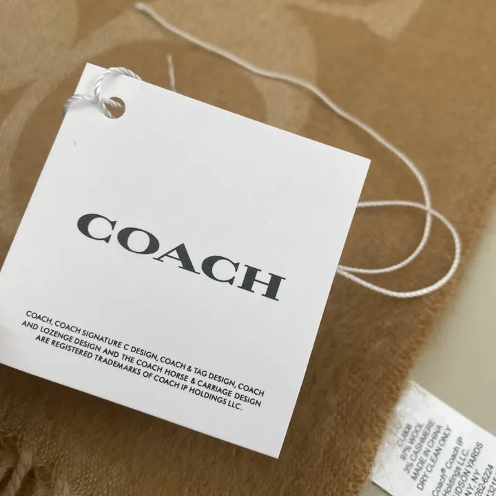 スーパーコピー コーチ マフラー