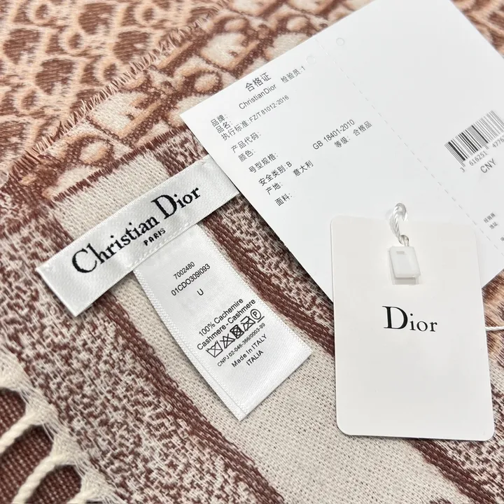 スーパーコピー ディオール マフラー