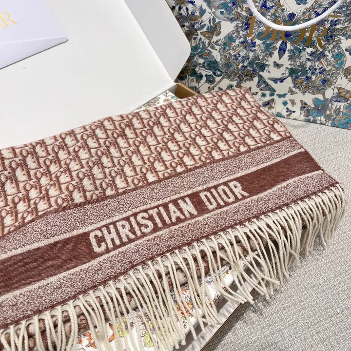 スーパーコピー ディオール マフラー