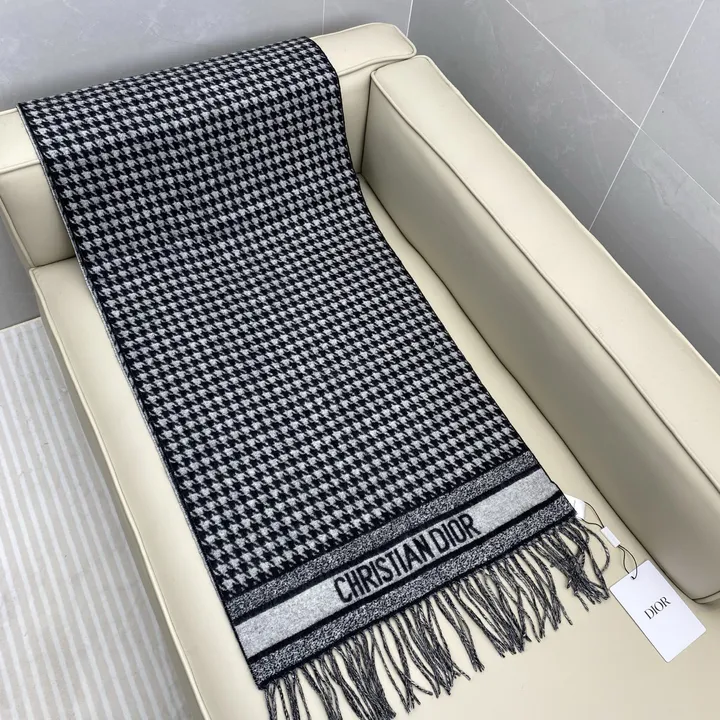 スーパーコピー ディオール マフラー