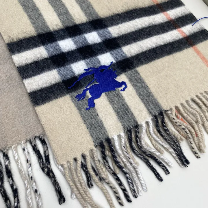 スーパーコピー バーバリー ス マフラー