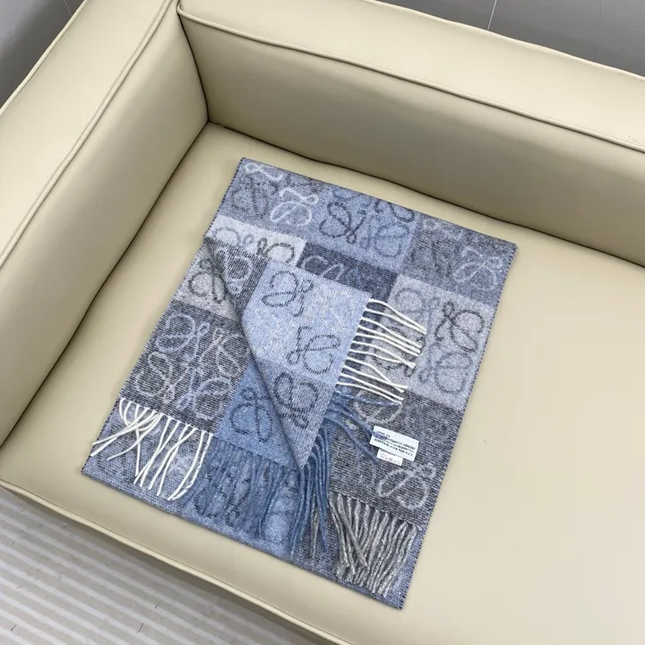 スーパーコピー ロエベ マフラー