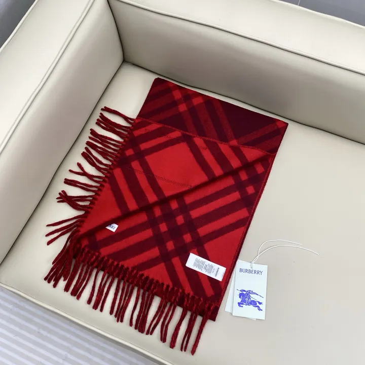 スーパーコピー バーバリー ス マフラー