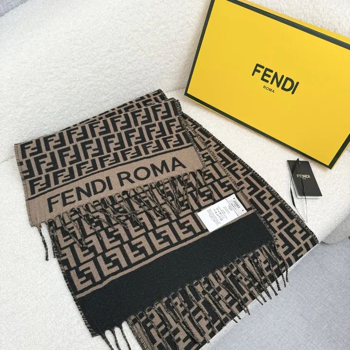 スーパーコピー フェンディ マフラー