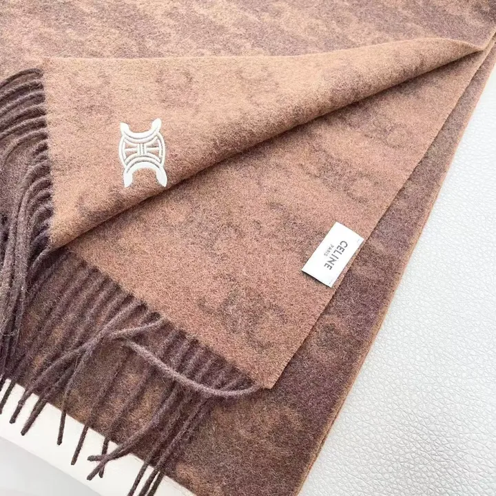 スーパーコピー セリーヌ マフラー