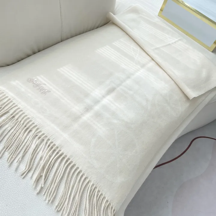 スーパーコピー コーチ マフラー