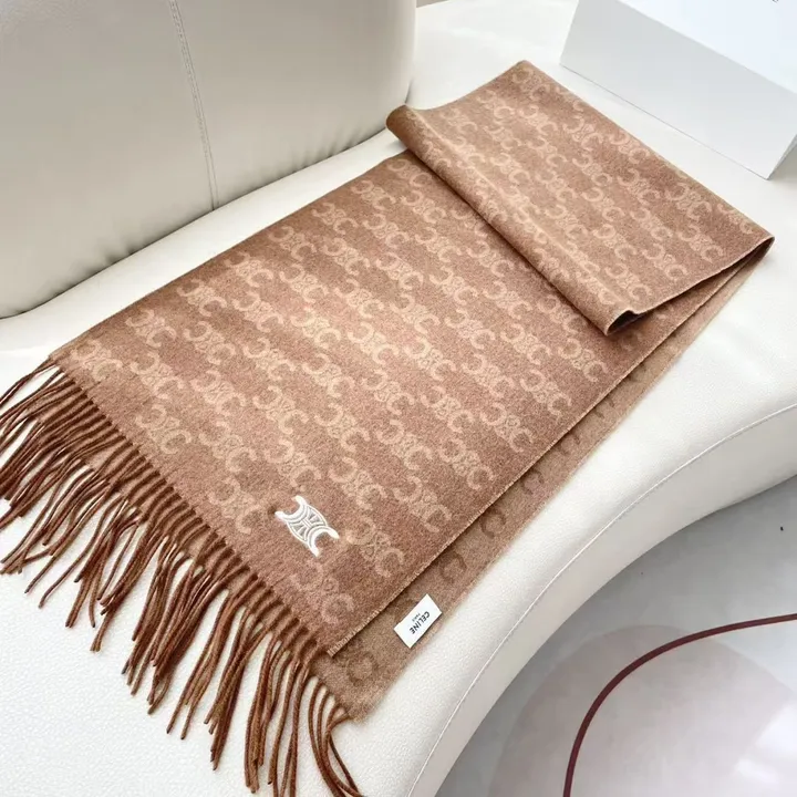 スーパーコピー セリーヌ マフラー