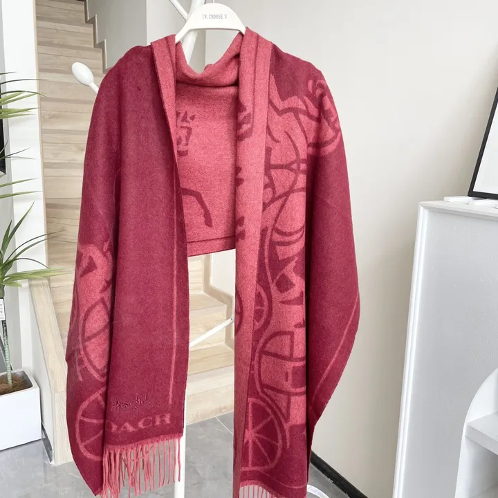 スーパーコピー コーチ マフラー