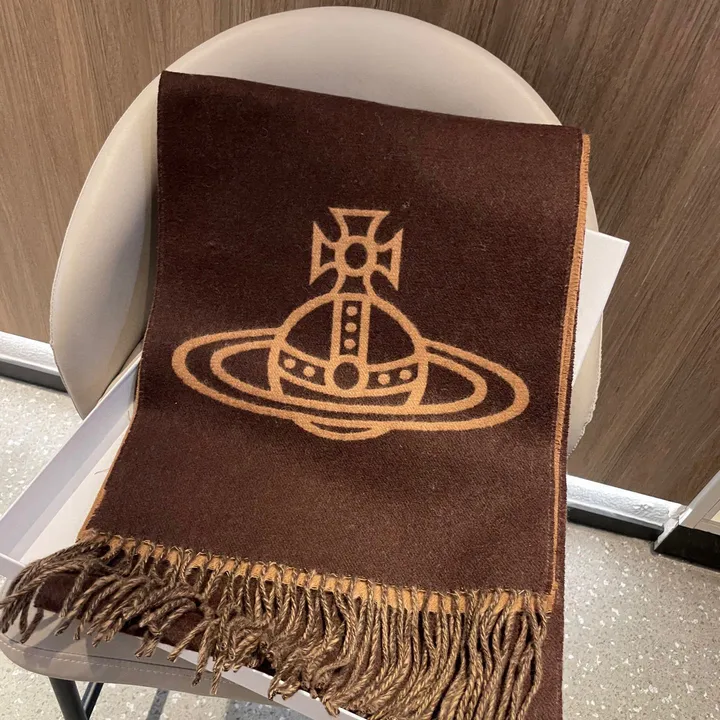 スーパーコピー ヴィヴィアン・ウエストウッド マフラー