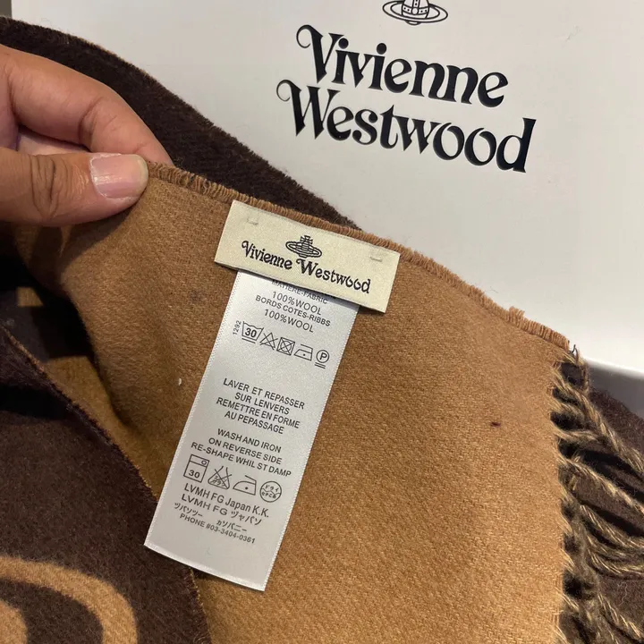 スーパーコピー ヴィヴィアン・ウエストウッド マフラー