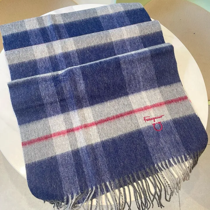 スーパーコピー フェラガモ マフラー