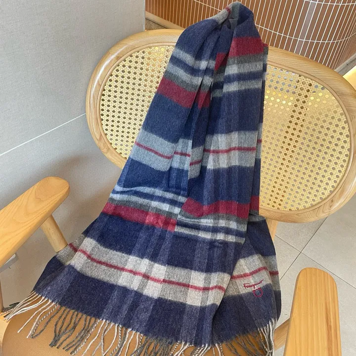 スーパーコピー フェラガモ マフラー