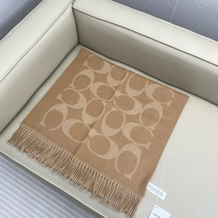 スーパーコピー コーチ マフラー