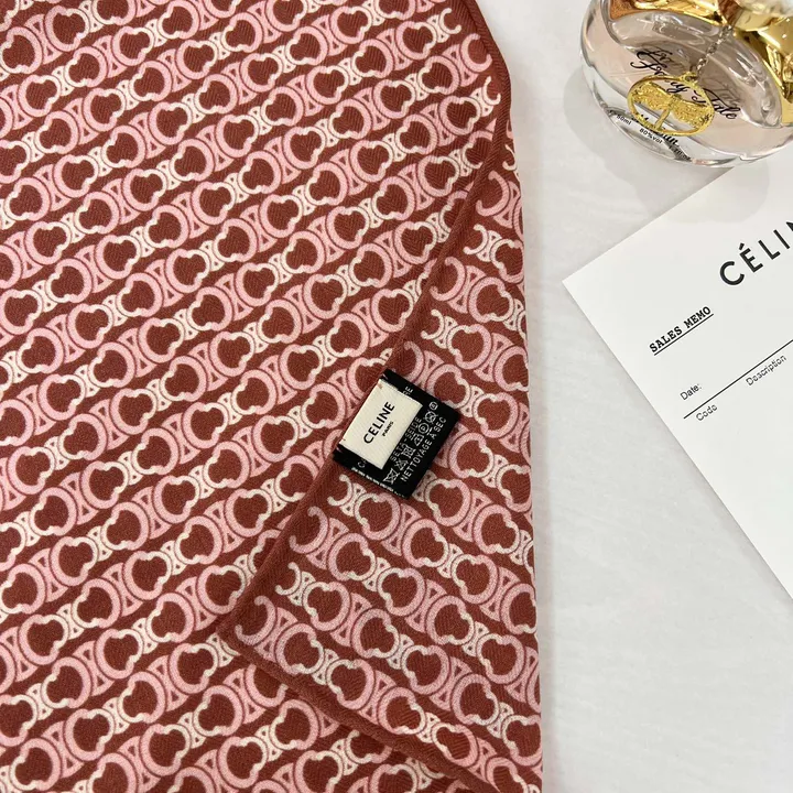 スーパーコピー ロエベ マフラー