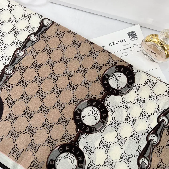 スーパーコピー ロエベ マフラー