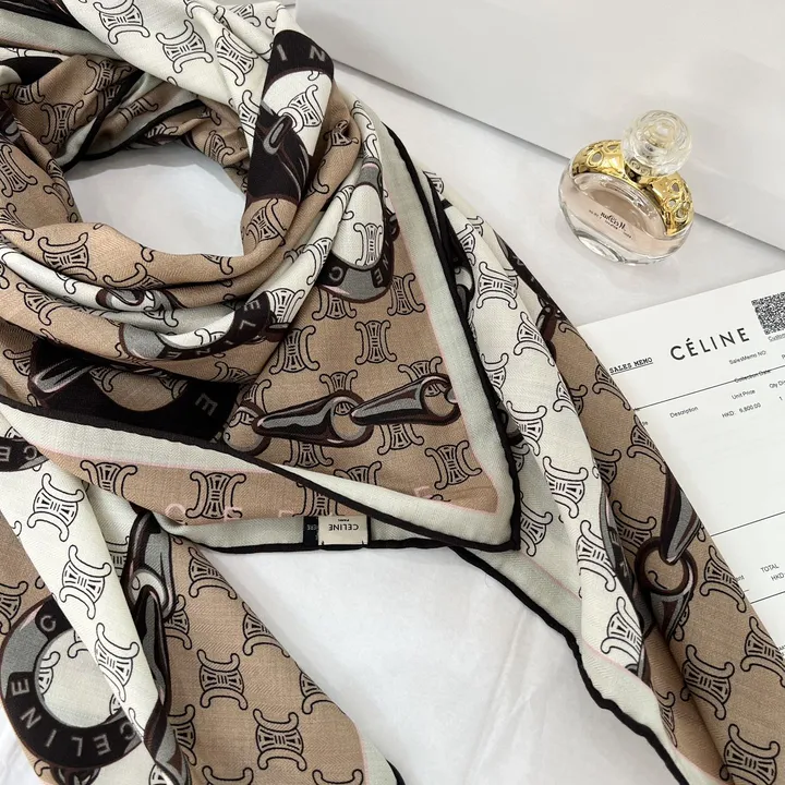 スーパーコピー ロエベ マフラー