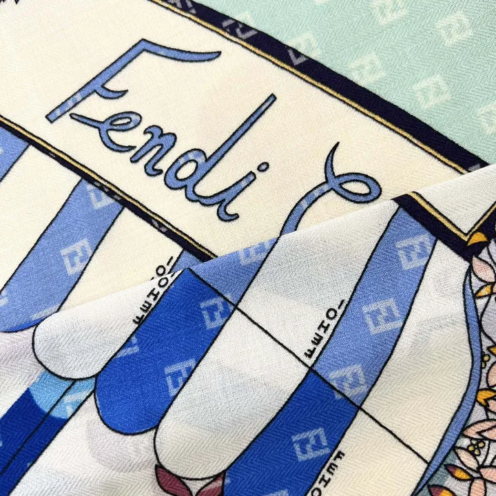 スーパーコピー フェンディ マフラー