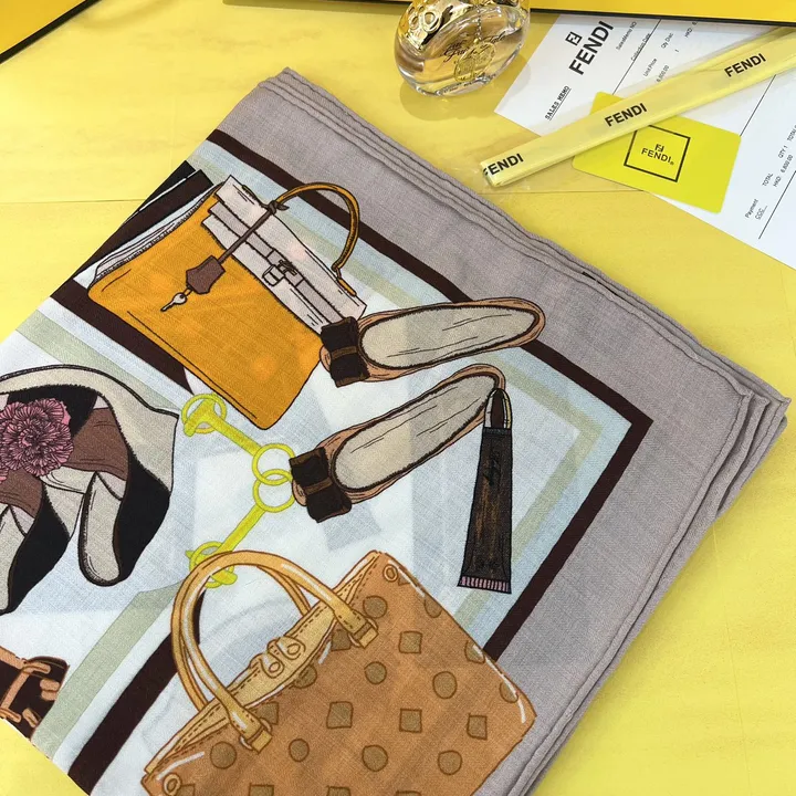 スーパーコピー フェンディ マフラー