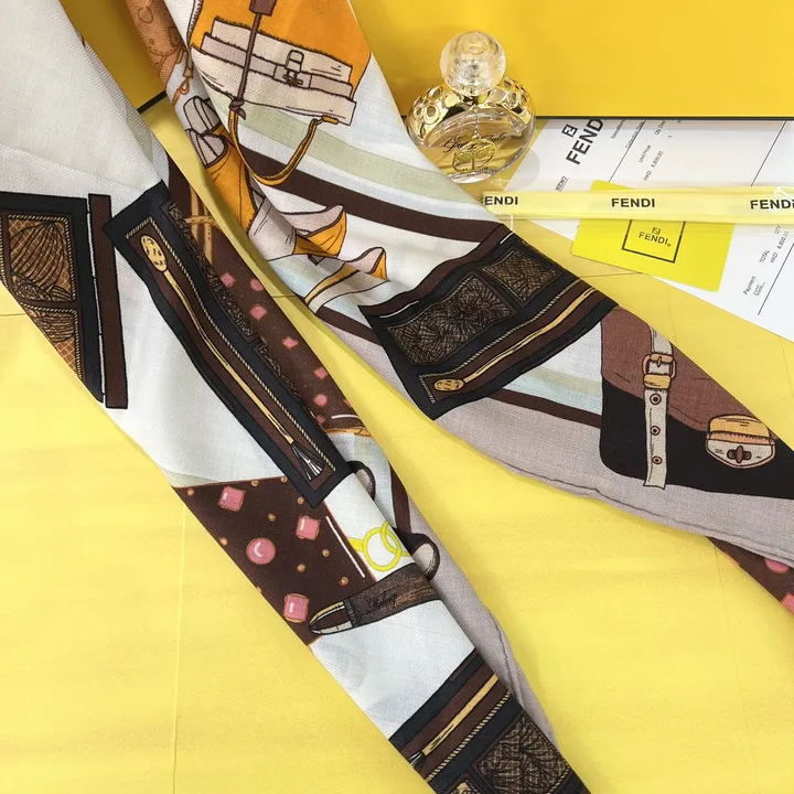 スーパーコピー フェンディ マフラー