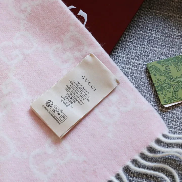 スーパーコピー グッチ マフラー