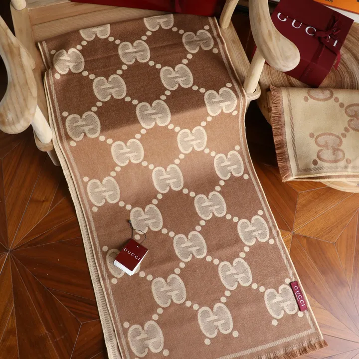 スーパーコピー グッチ マフラー