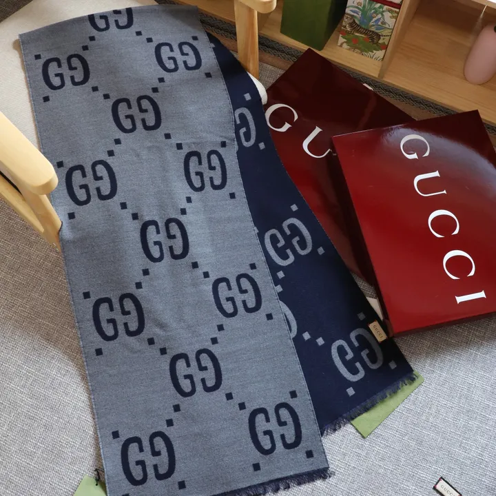 スーパーコピー グッチ マフラー