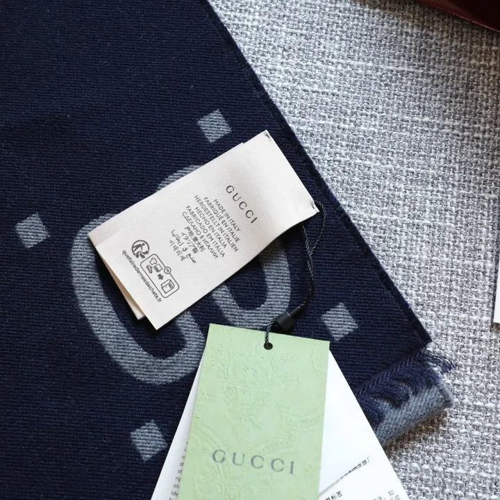 スーパーコピー グッチ マフラー