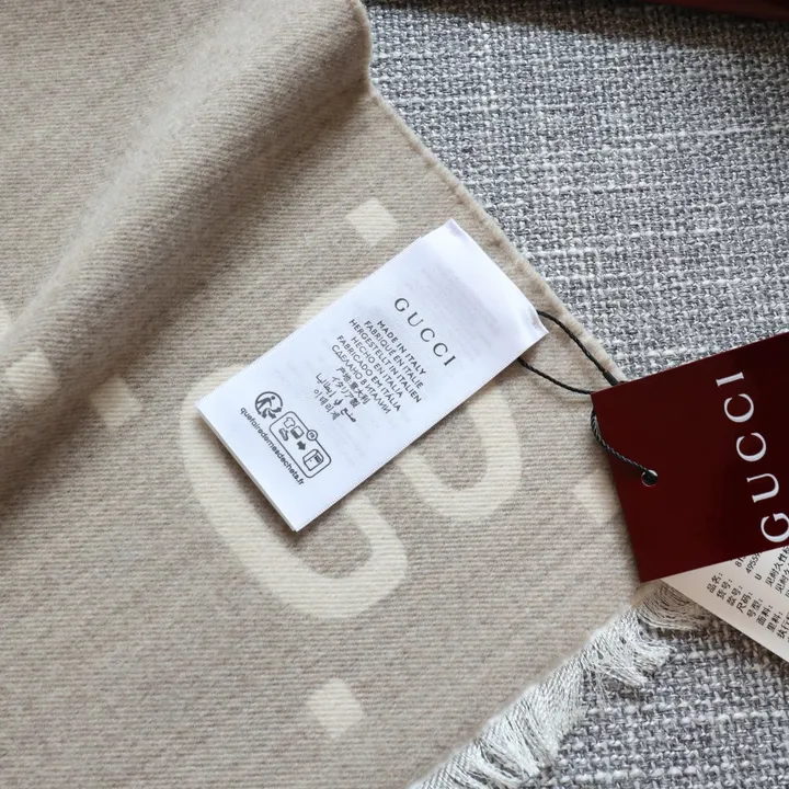 スーパーコピー グッチ マフラー