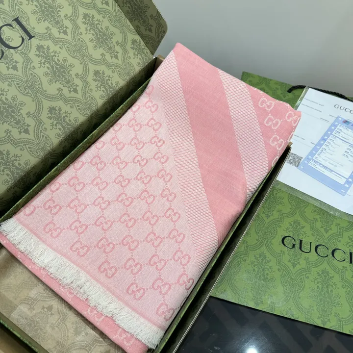 スーパーコピー グッチ マフラー