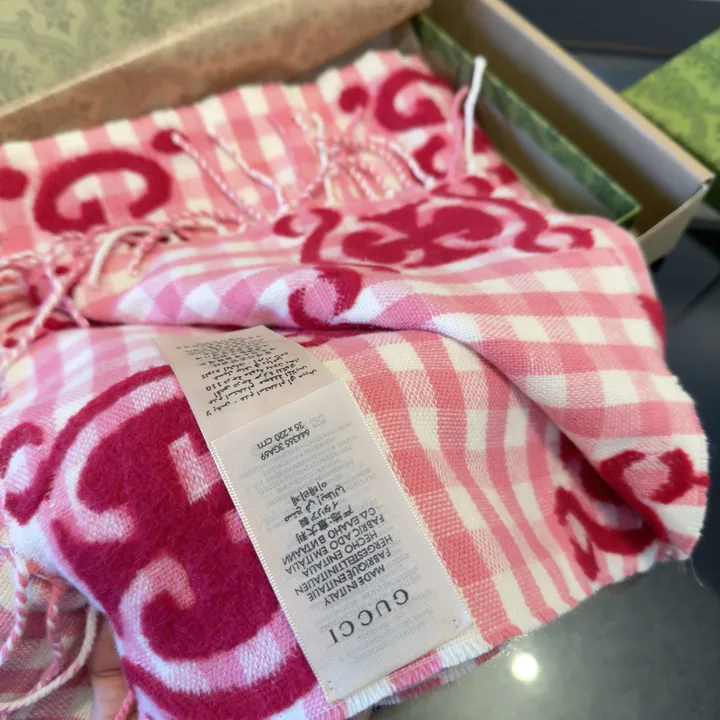 スーパーコピー グッチ マフラー