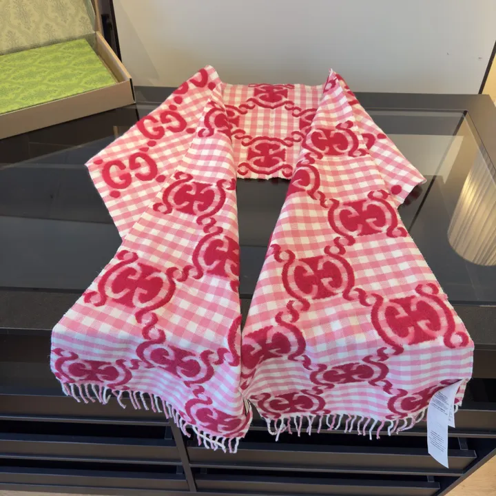 スーパーコピー グッチ マフラー