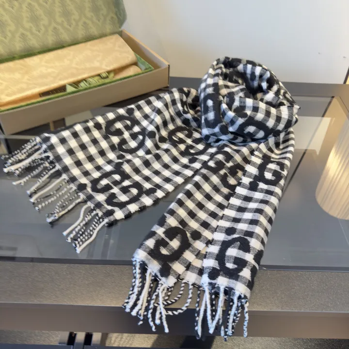 スーパーコピー グッチ マフラー