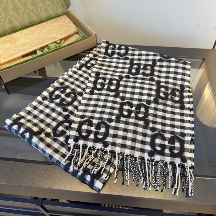 スーパーコピー グッチ マフラー