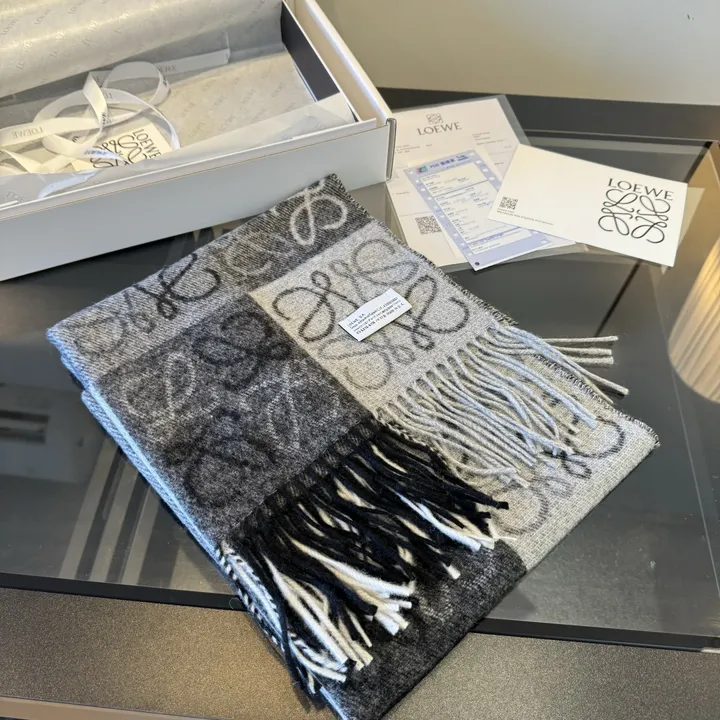 スーパーコピー ロエベ マフラー