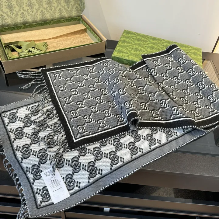 スーパーコピー ルイヴィトン マフラー