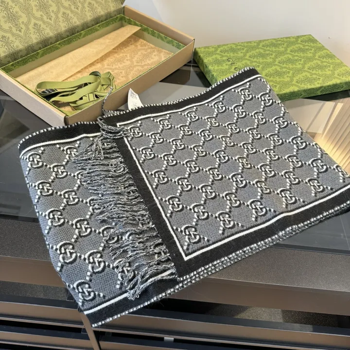 スーパーコピー ルイヴィトン マフラー