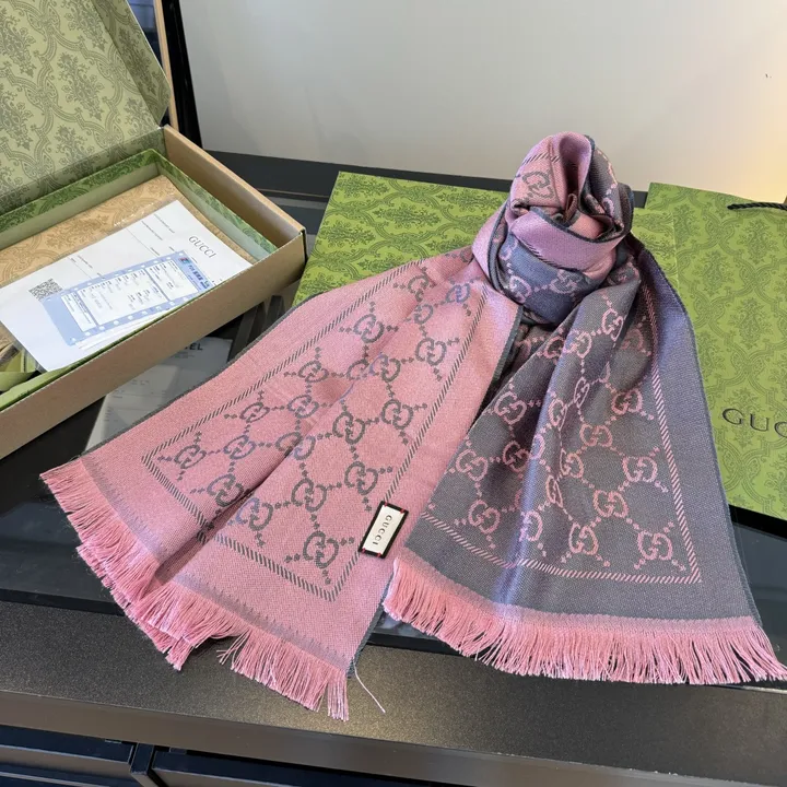 スーパーコピー グッチ マフラー